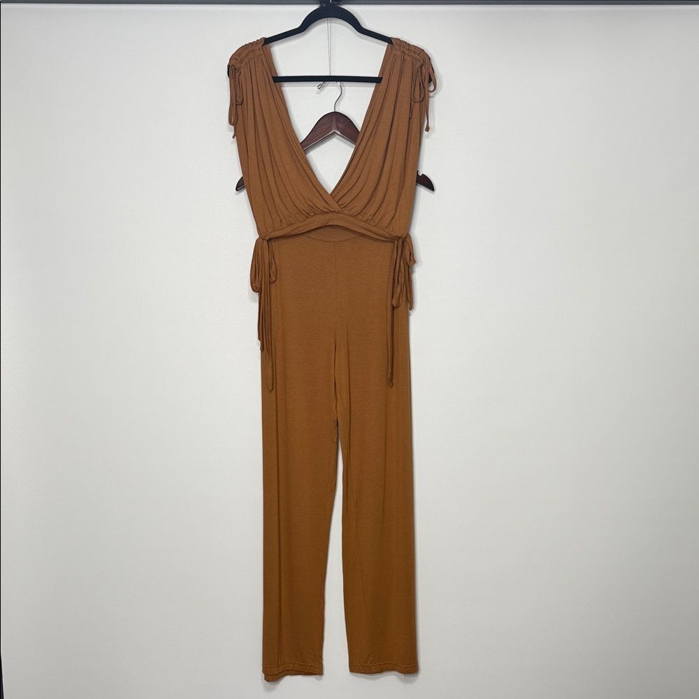 NASTY GAL Collection Matching Set Size 2 - Picture 1 of 11